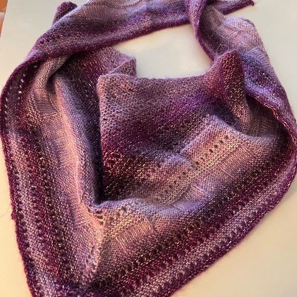 Hand made scarf - Picture 4 of 5